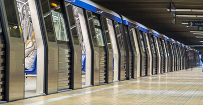 ���ܸ���